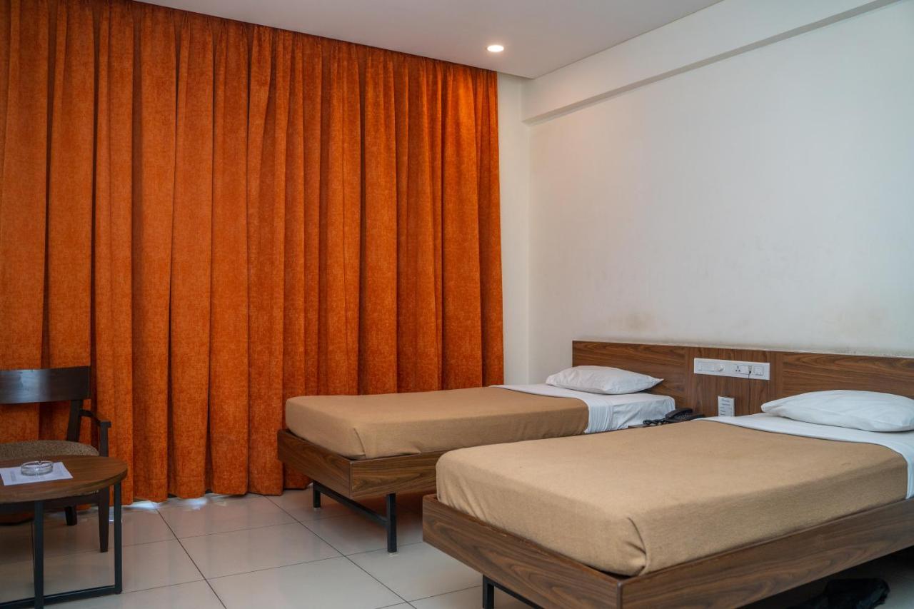 Hotel Dreamland Pune Luaran gambar